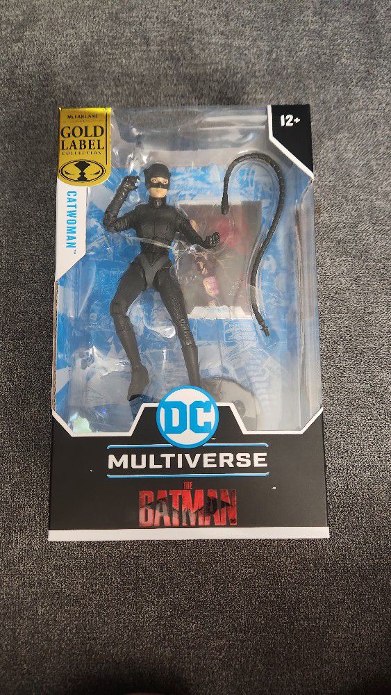 CATWOMAN DC Multiverse 