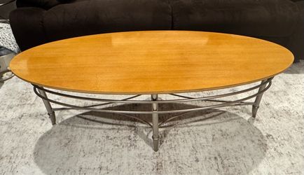 Thomasville Oval Wood Top Coffee Table with Metal Base