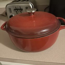 Cast Iron Dutch Oven