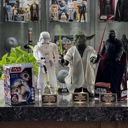 Disney Star Wars Kylo Ren,Yoda,First order Stormtroopers action