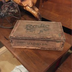 Radio Cigar Box 