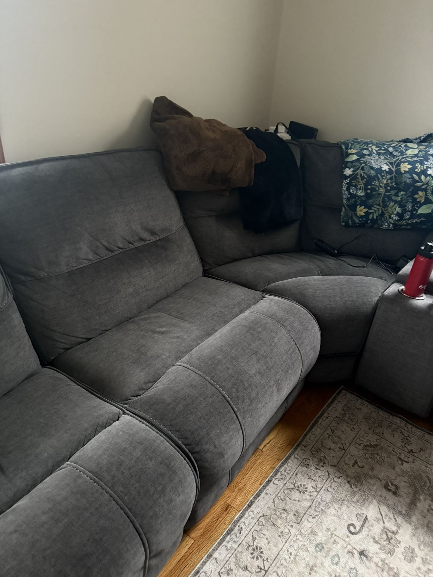 4 Piece Couch Set With 3 Recliners