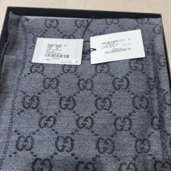 Gucci Grey Scarf 