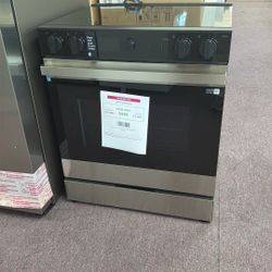 Stove Stainless Steel New Open Box 1 Year Warranty 