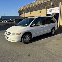 2000 Dodge Carvan
