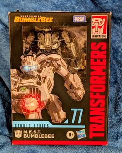 Hasbro Transformers Generations Studio Series NEST Bumblebee # 77 Figure