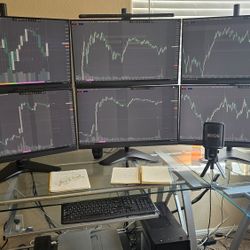 Tom Grisafi F 37GT trading Desktop( Falcon Trading Systems Build)