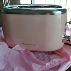 Pretty In Pink Mueller Toaster. 