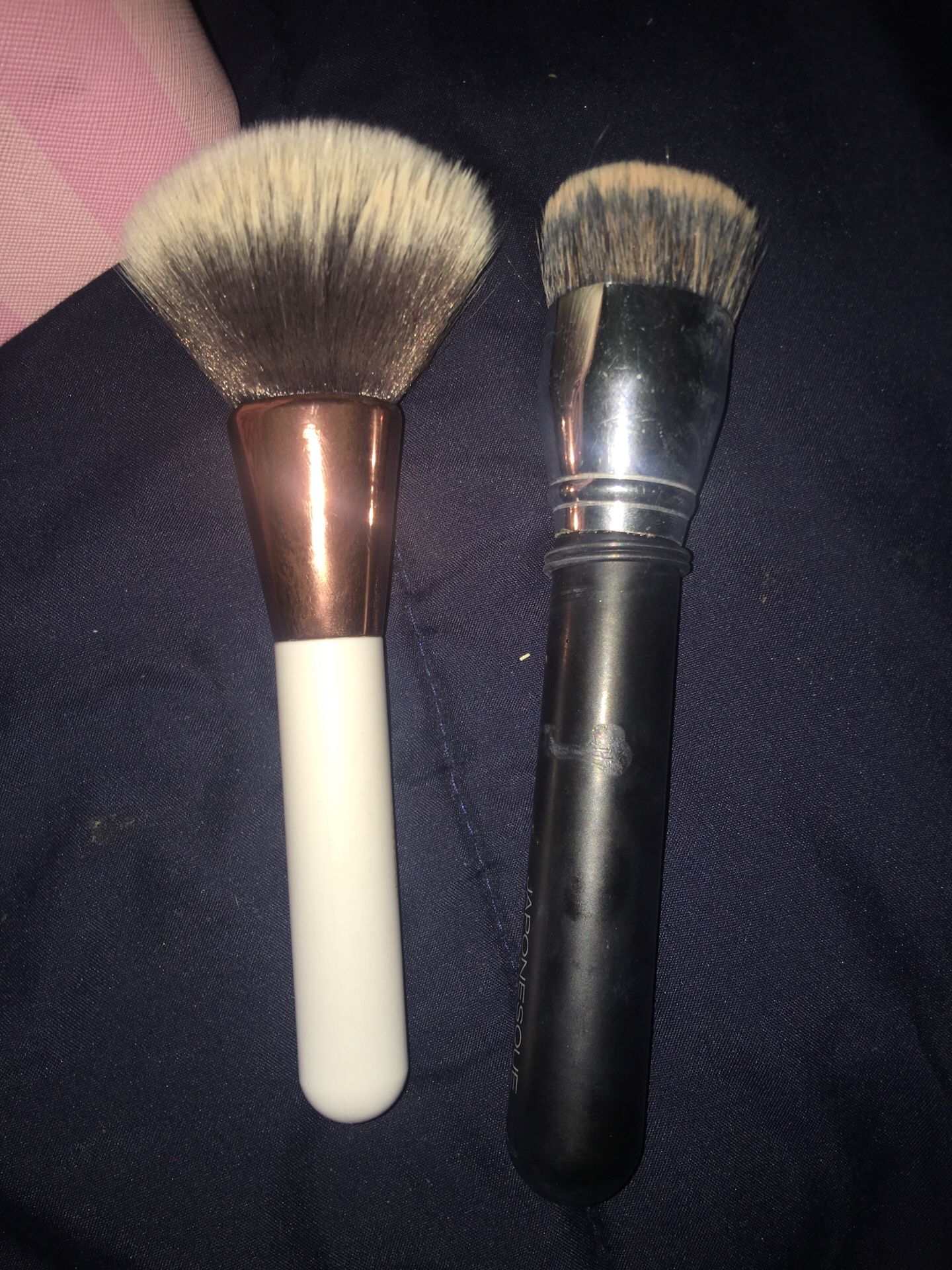 Makeup brushes