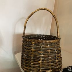 Older Basket