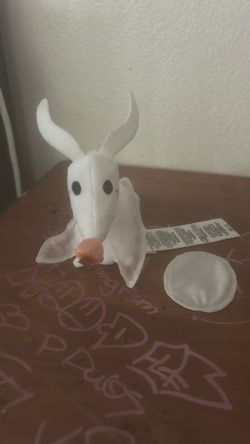 The nightmare Before Christmas Zero Shoulder Pal Disneyland