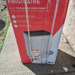 Frigidaire 3 In 1 Portable Air Conditioner 