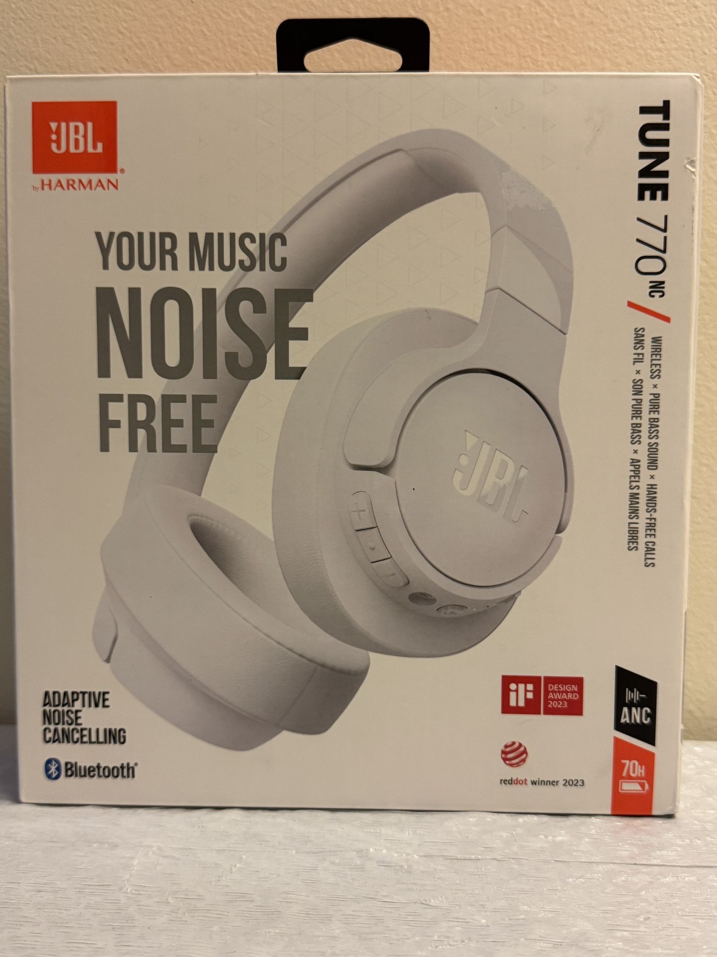 JBL Tune 770NC Over-ear NC headphones (white) New!