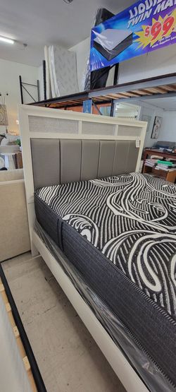 Queen bed frame +orthopedic mattress New