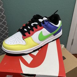Green Strike Nike Dunk Size 5.5 W