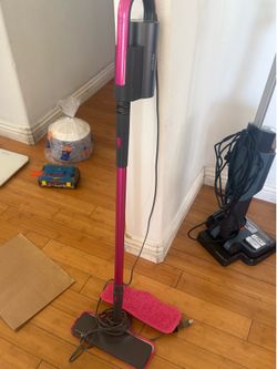 Steam vacuum