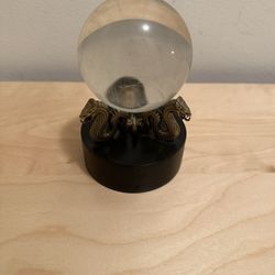 Crystal Ball 