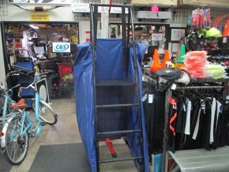 Used Free Standing Official Referee Stand With Wrap around Pad