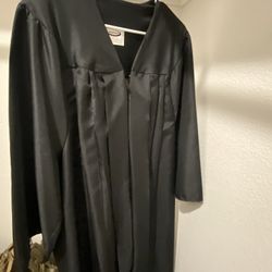 Graduation Gowns 