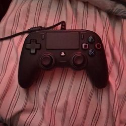 Playsation 4 Controller (Wired)