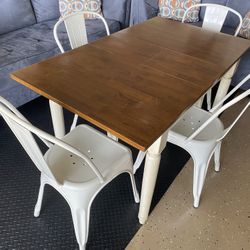 Dinette Set With 4 Chairs