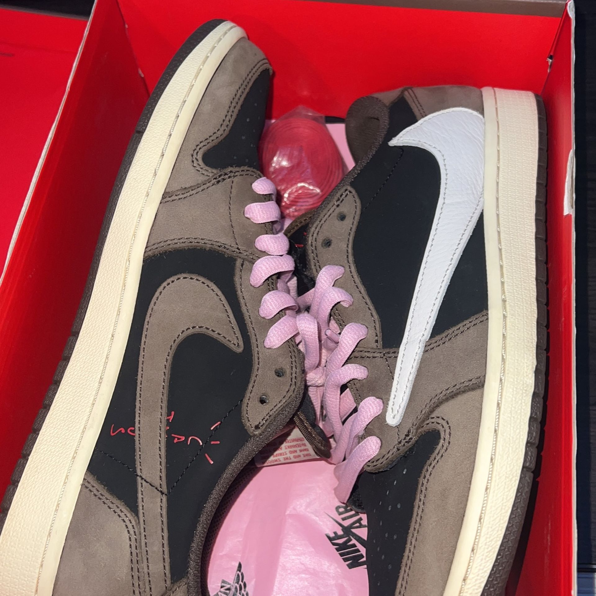 Jordan 1 Low