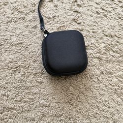 Hard case for power beats