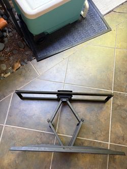 TV mount