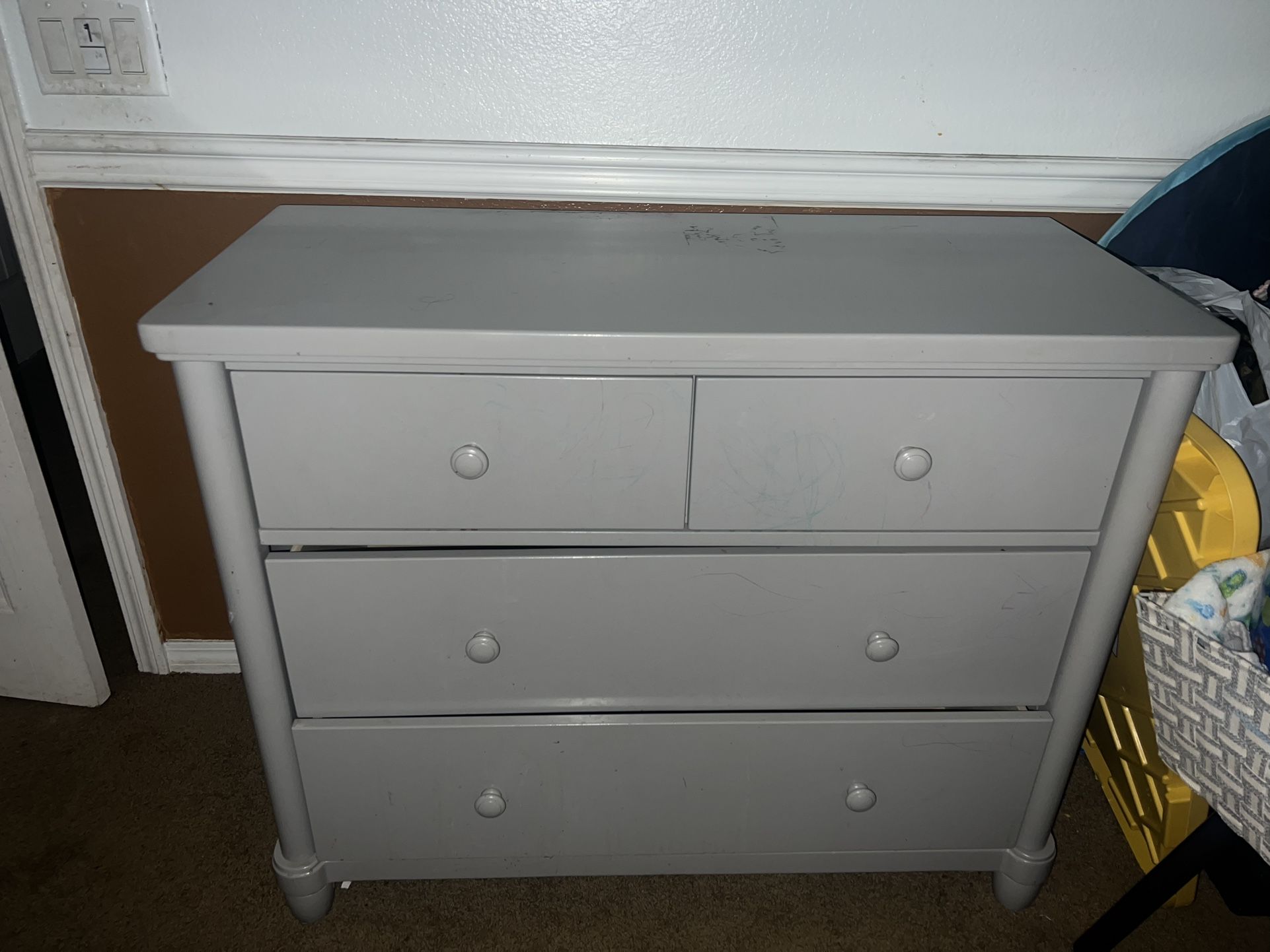 Dresser
