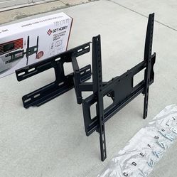 New in box $25 Full Motion 32-55” TV Wall Mount Swivel Tilt VESA 400x400mm, Max Load 99 Lbs