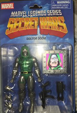 Marvel Legends Secret Wars Doctor Doom Figure