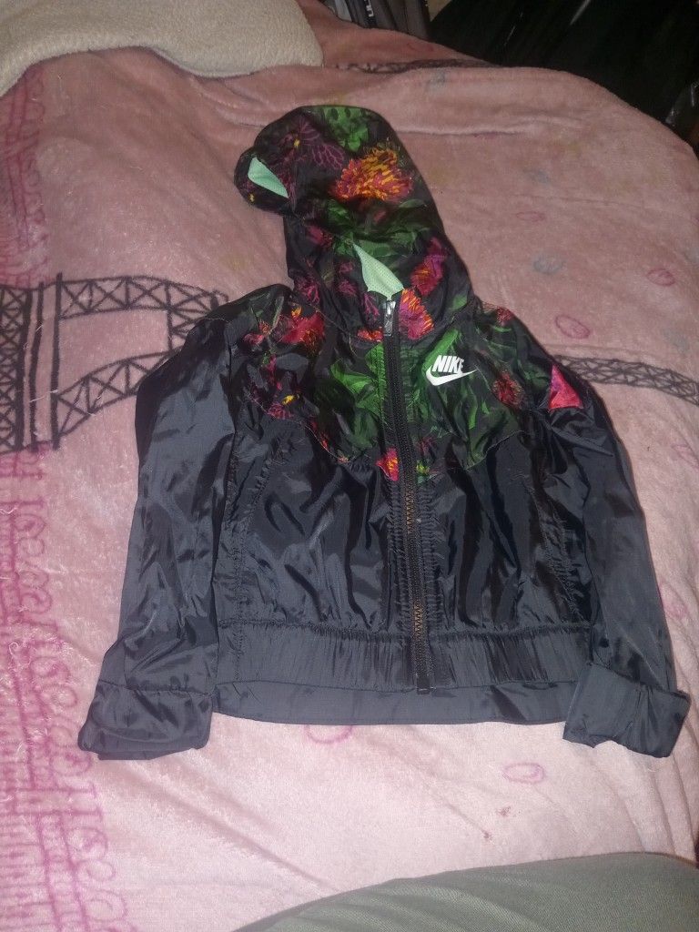 Nike Windbreaker Toddler Girl