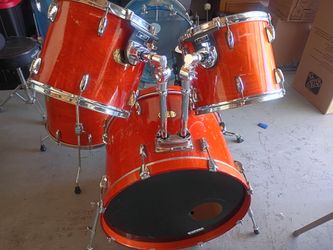 Drum set