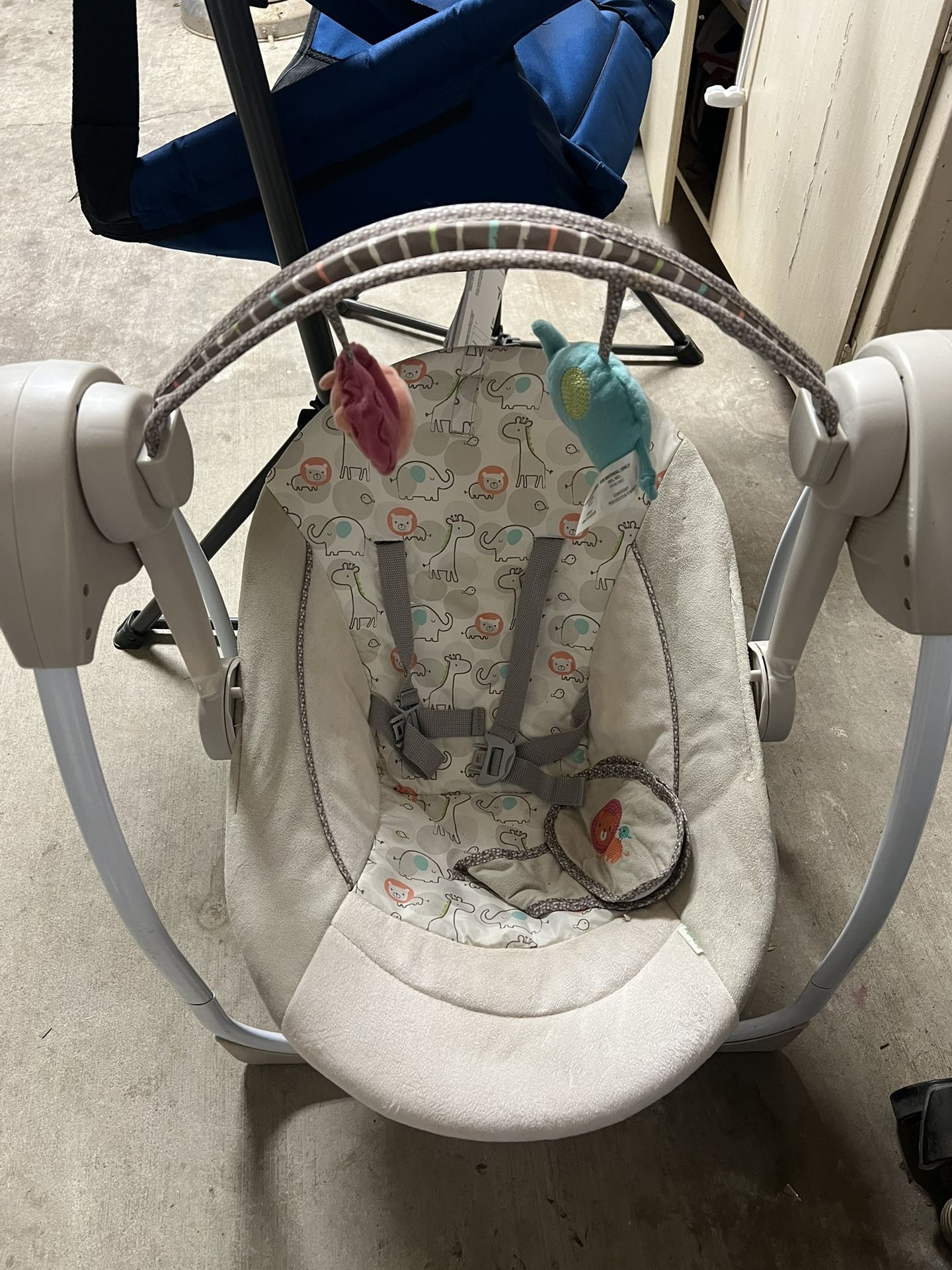 Ingenuity Portable Swing