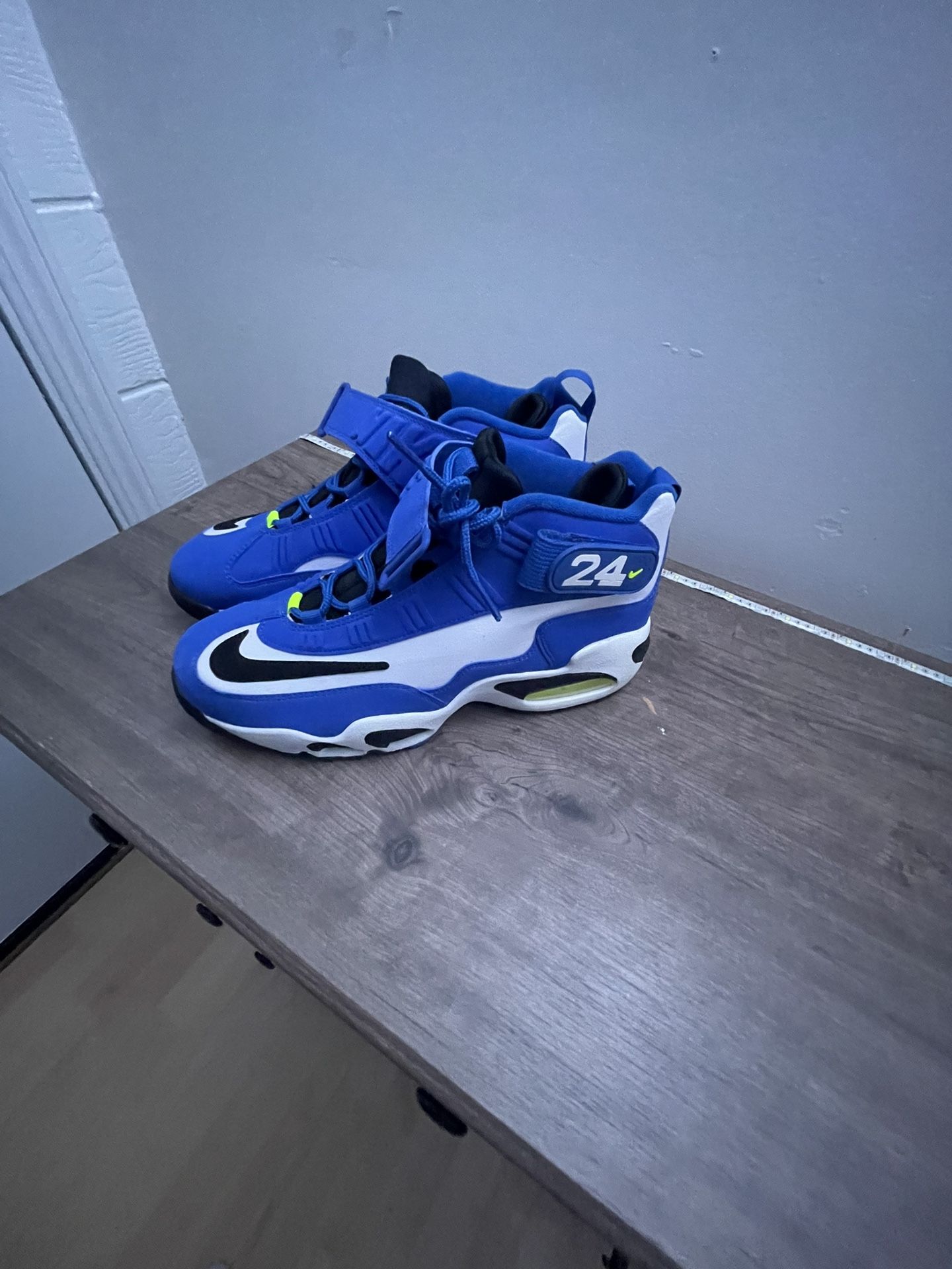 Nike