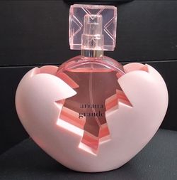 Ariana Grande Perfume