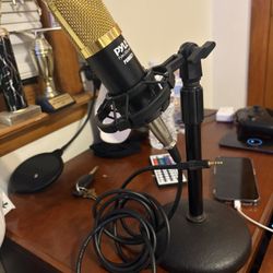 Podcast Microphone 