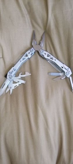 Gerber Suspension NXT multi-tool featuring stainless steel handles