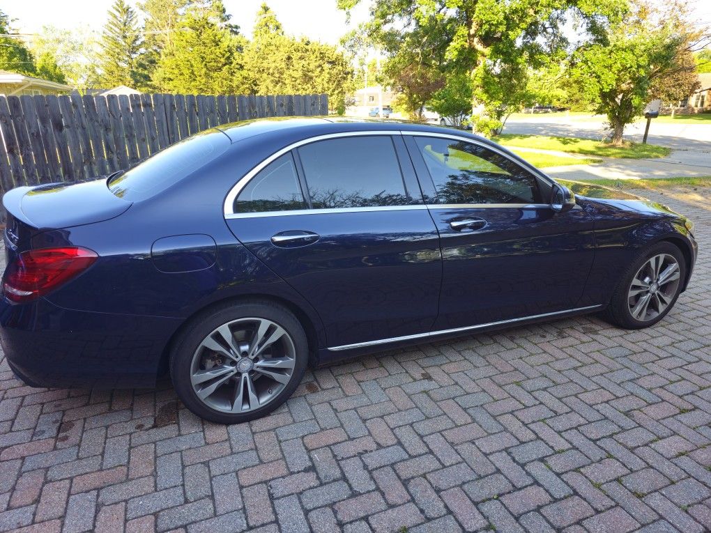 2016 MercedesBenz CClass for Sale in Darien, IL OfferUp