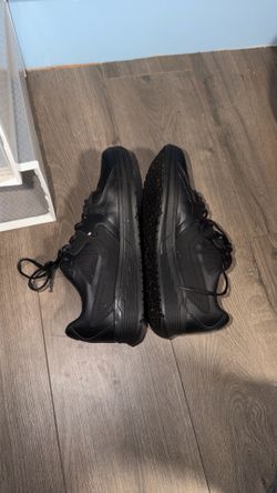 Work shoes