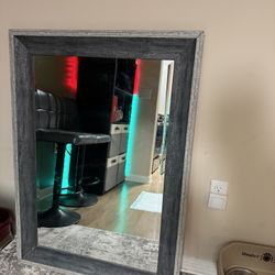 Mirror Gray/Charcoal Gray— 43.5 height x 31.5 width