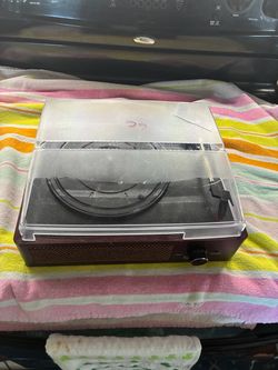 Compact Vinyl Record Player with Built-In Speaker