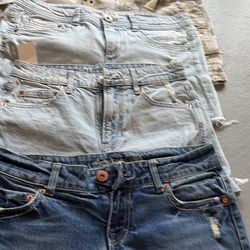 Woman’s Blue Jeans Shorts 