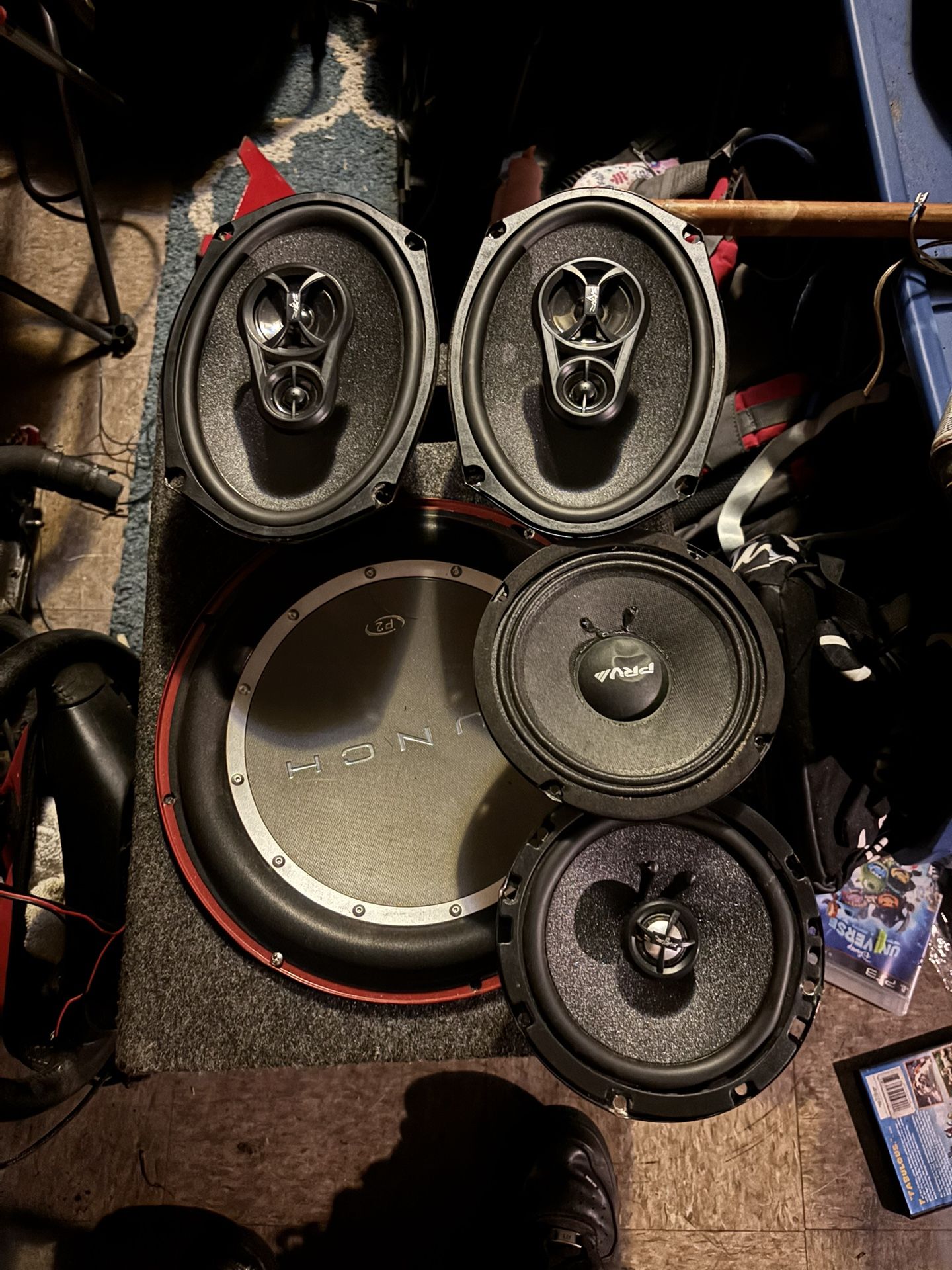 Speakers 