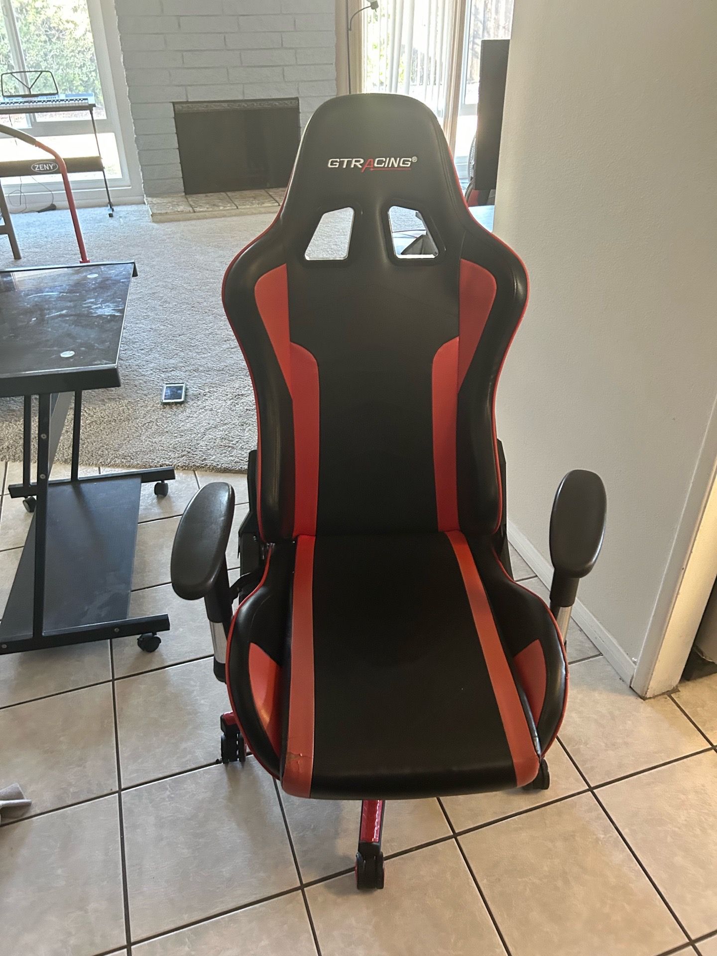 Chair (gaming)
