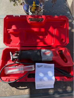 Milwaukee SAWZALL Reciprocating Saw