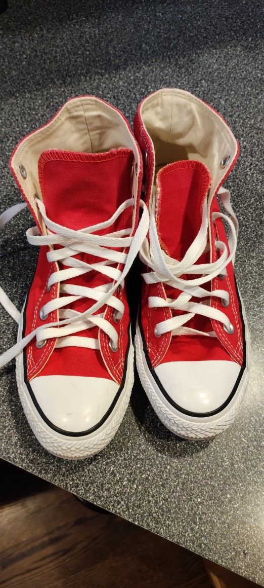 Converse Chuck Taylor red All Star Shoes Womens 8 Men 6