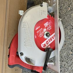 Milwaukee 7 1/4 Circular Saw 