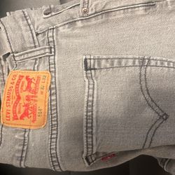 Levi 514    Width 33 Length 32 