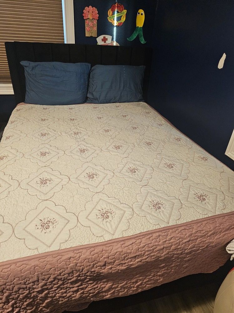 Queen Bed And Matress